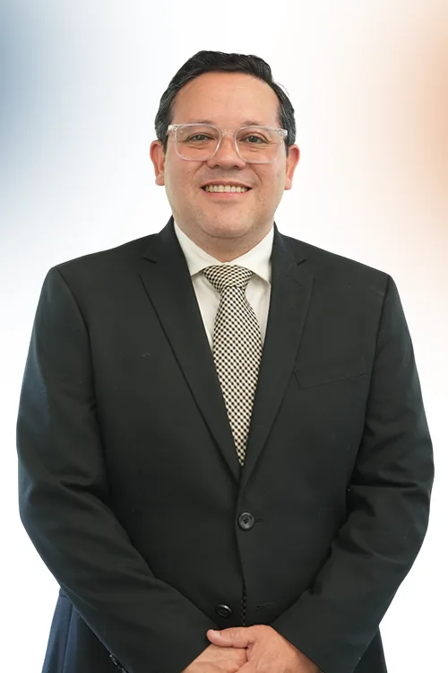 Dr. Mathias Martinez Coronel