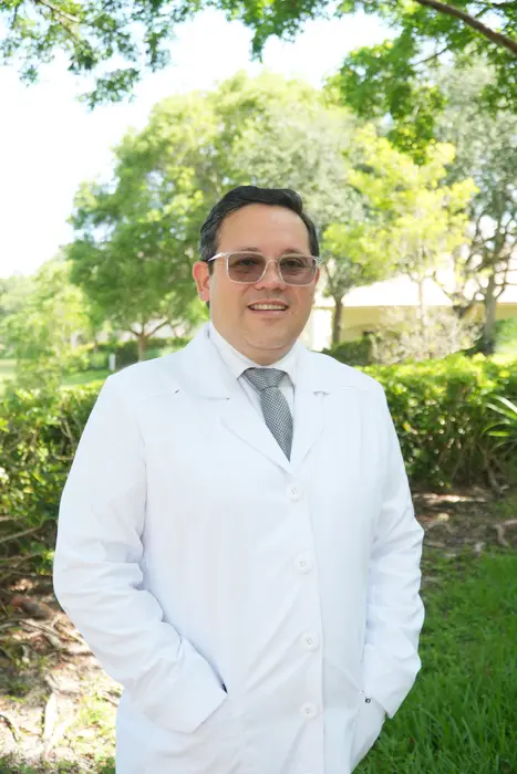 The practice, its team and equipment in Weston, Florida