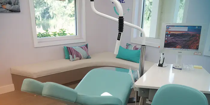 Treatment room at Florida Dental Implants DDS